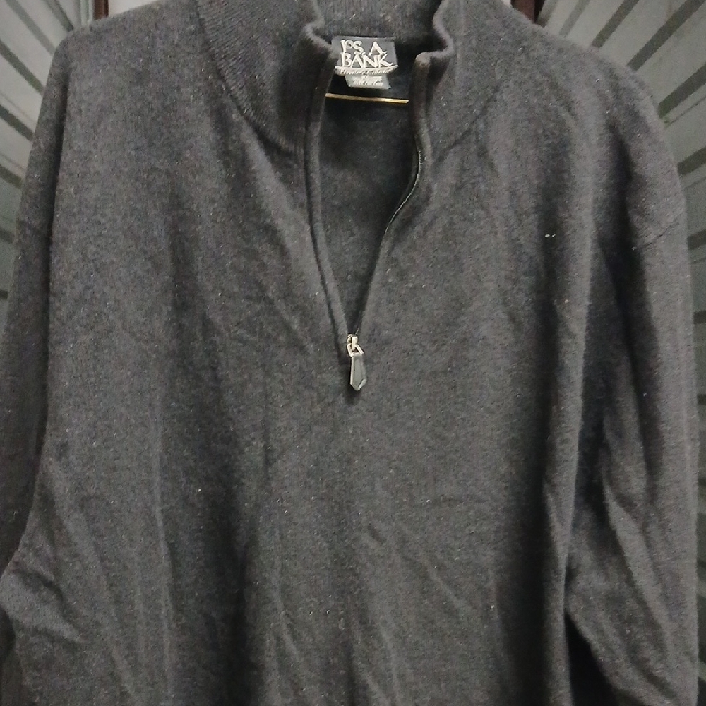 Jos. A. Bank Men’s Black Half-Zip Sweater